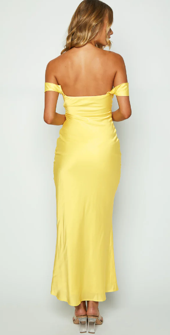 Miranda™ - Elegant Off-the-Shoulder Dress